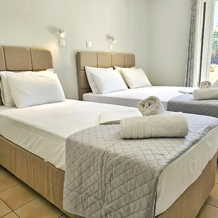 Amarandos Aparthotel 3*