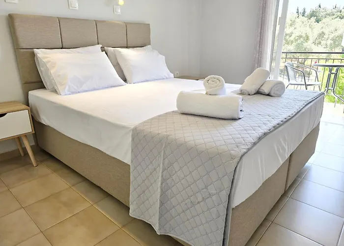 Amarandos 3*